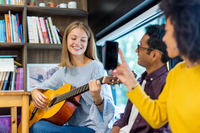 Musique et cinéma : valorisation croisée des fonds